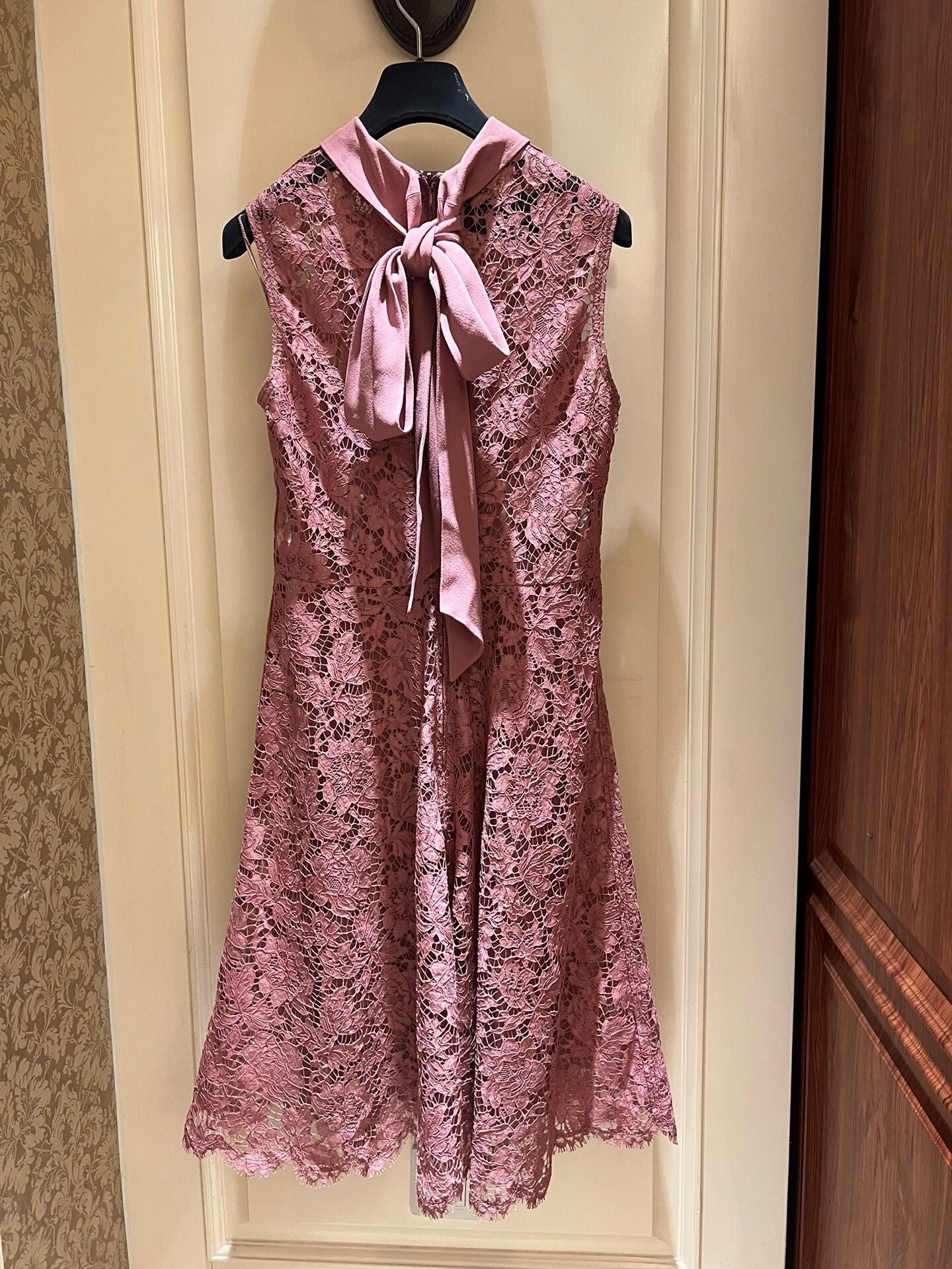 Valentino Valentino Red Lace Sleeveless Dress Size US S / EU 44-46 / 1 - 2 Thumbnail