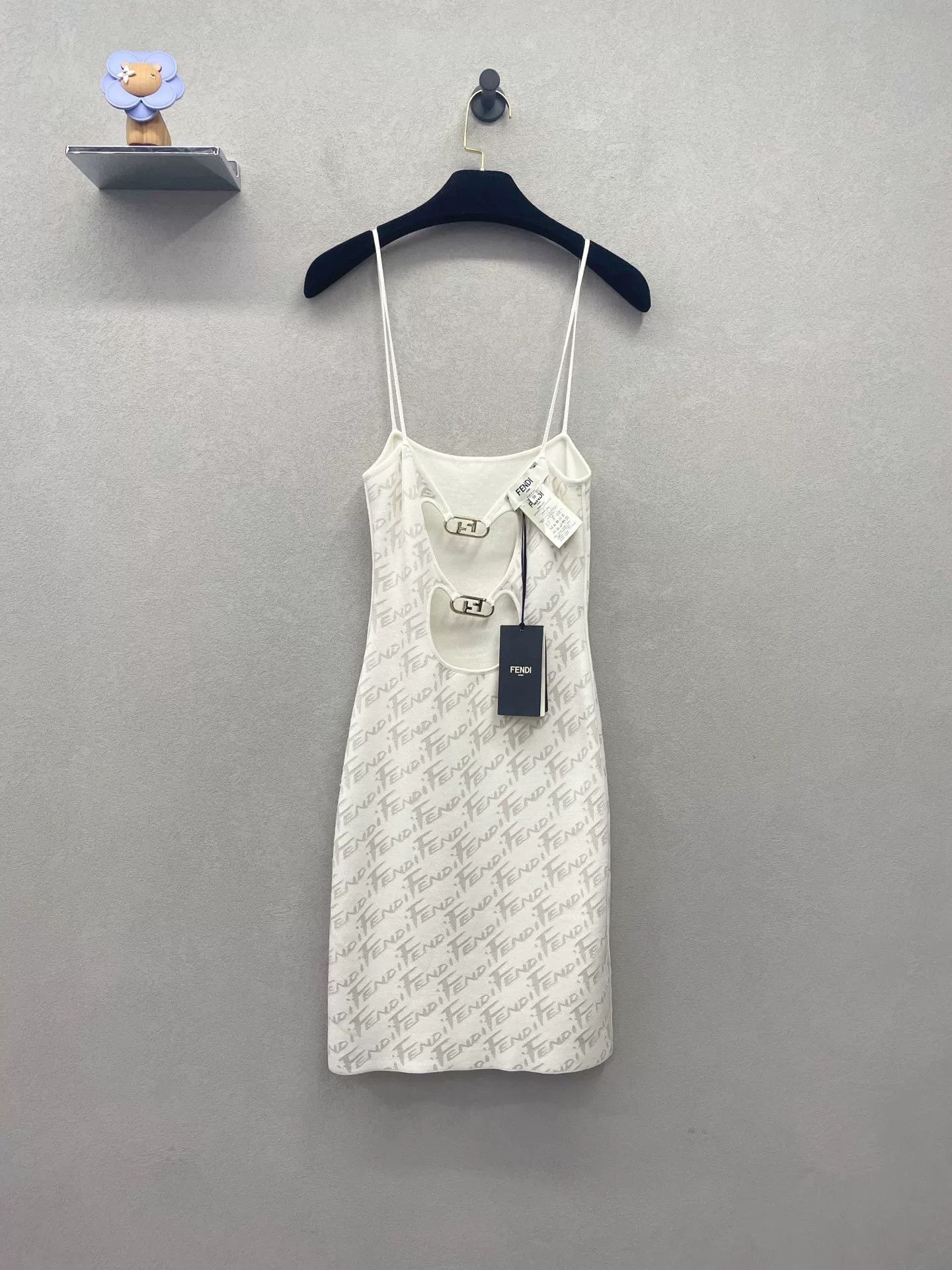 Fendi FENDI Sleeveless Bodycon Sundress Size US S / EU 44-46 / 1 - 3 Thumbnail