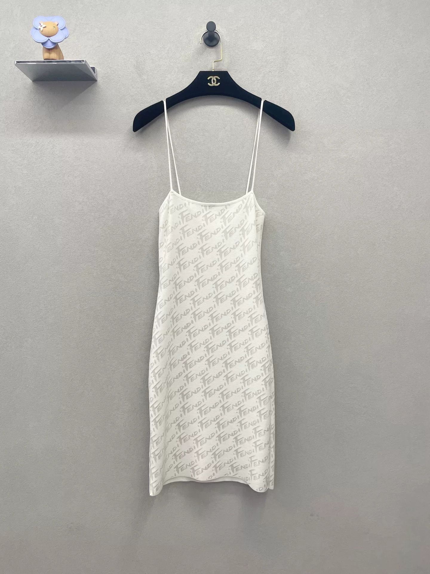 Fendi FENDI Sleeveless Bodycon Sundress Size US S / EU 44-46 / 1 - 2 Thumbnail