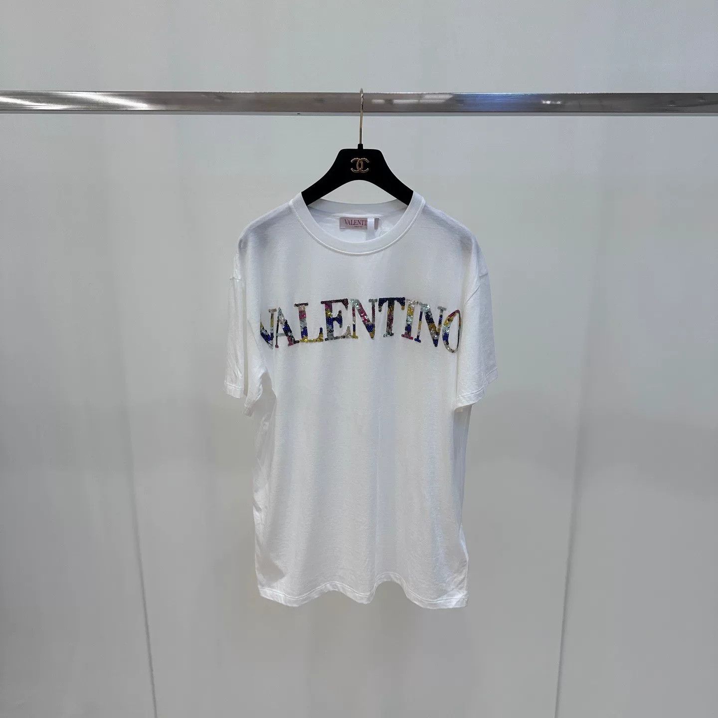 Valentino Valentino White Sequin Logo Short Sleeve T-shirt Size US M / EU 48-50 / 2 - 3 Thumbnail