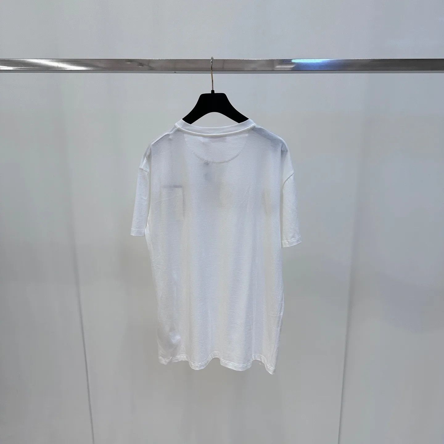 Valentino Valentino White Sequin Logo Short Sleeve T-shirt Size US M / EU 48-50 / 2 - 4 Thumbnail