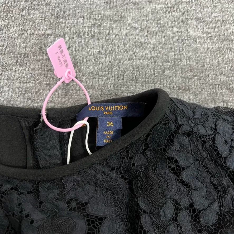 Louis Vuitton Louis Vuitton Lace Shawl Dress Size US 26 / EU 42 - 4 Thumbnail