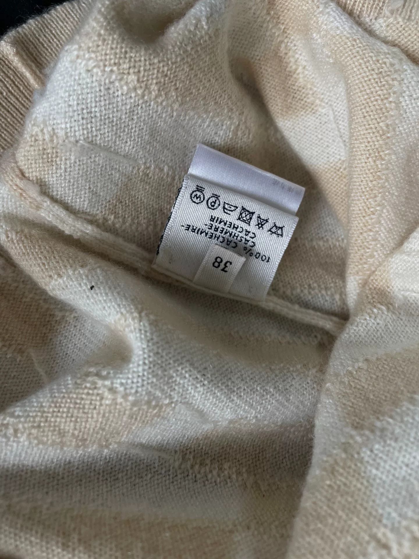 Hermes Hermes Beige Checkered Sweater Size US S / EU 44-46 / 1 - 5 Thumbnail