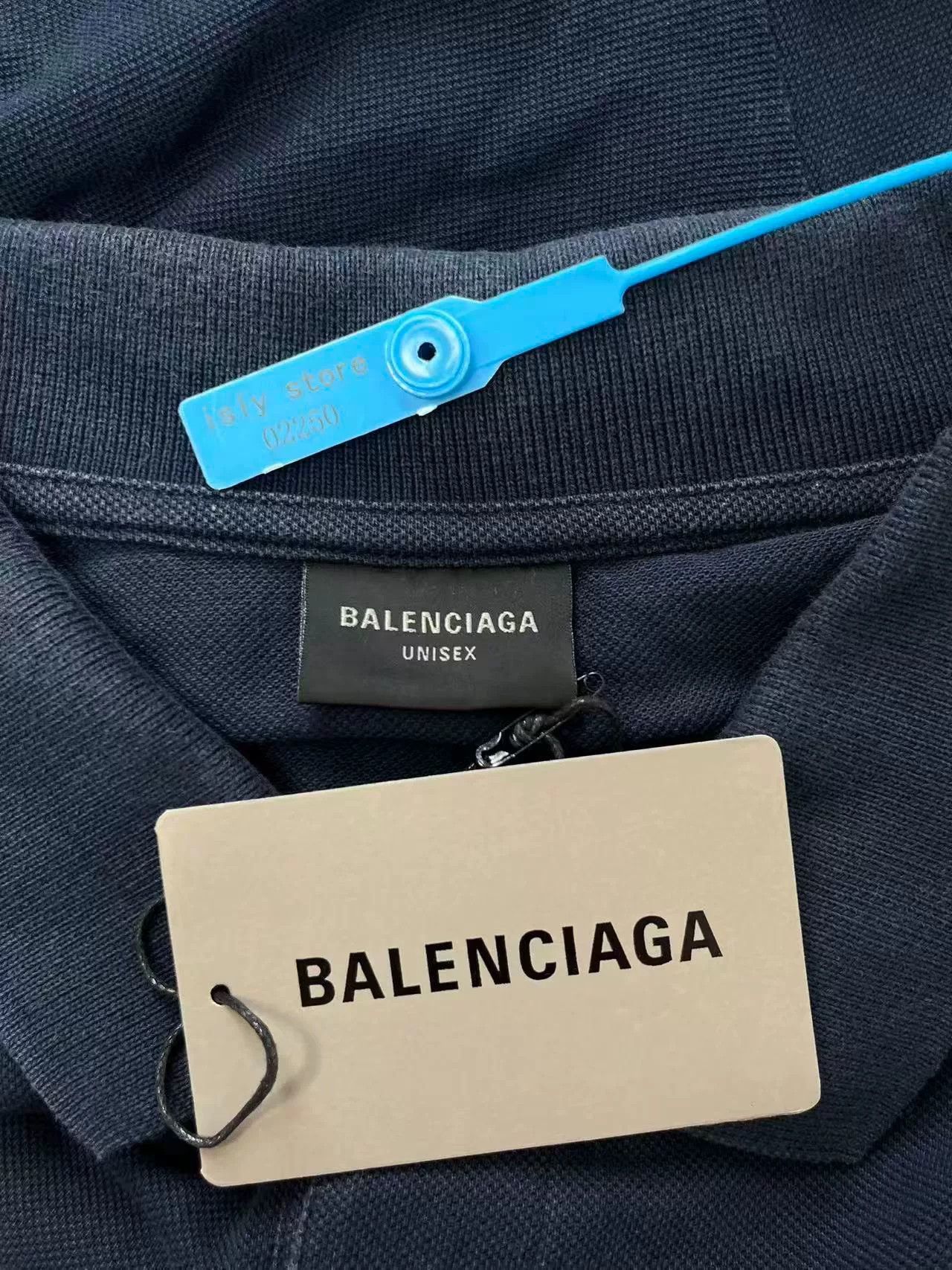 Balenciaga Balenciaga Embroidered Short Sleeve Polo Size US M / EU 48-50 / 2 - 5 Thumbnail