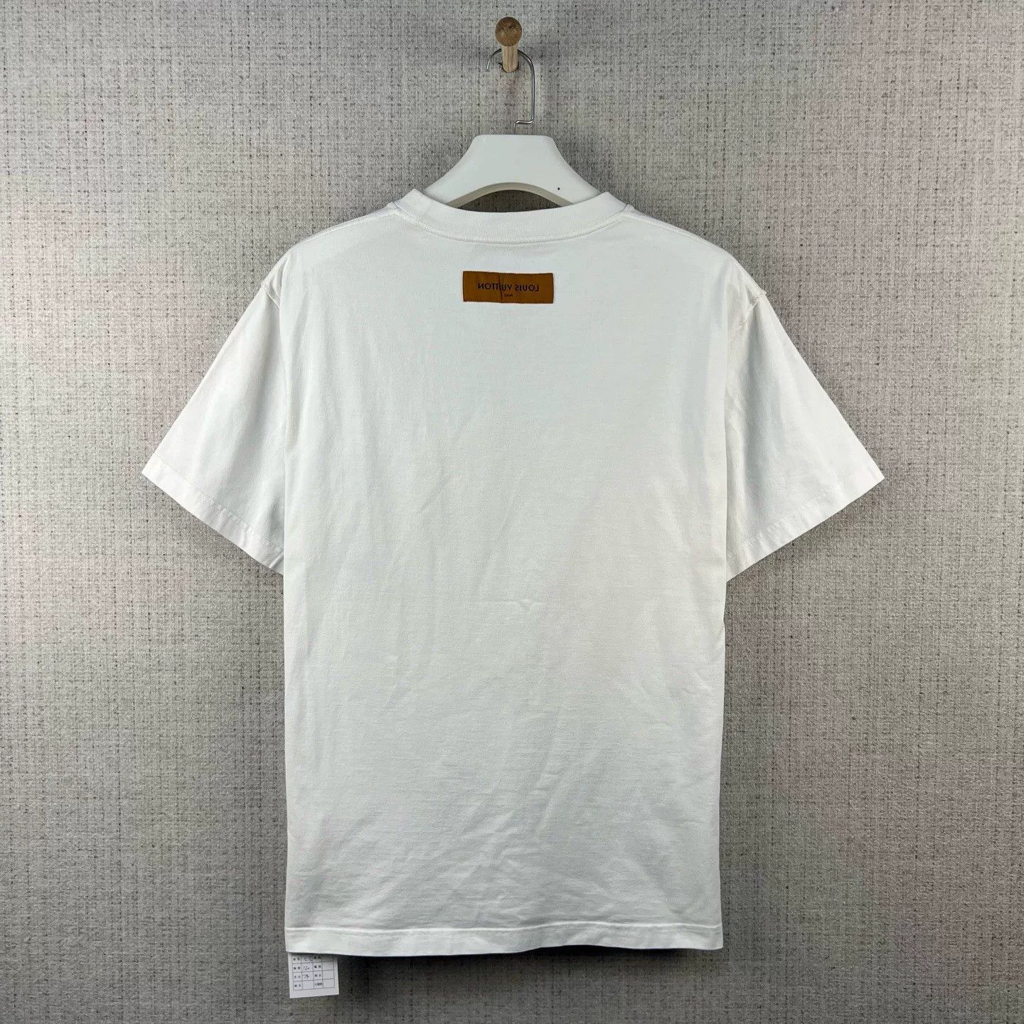 Louis Vuitton Louis Vuitton Solid Logo Round Neck Tee Size US XL / EU 56 / 4 - 3 Thumbnail