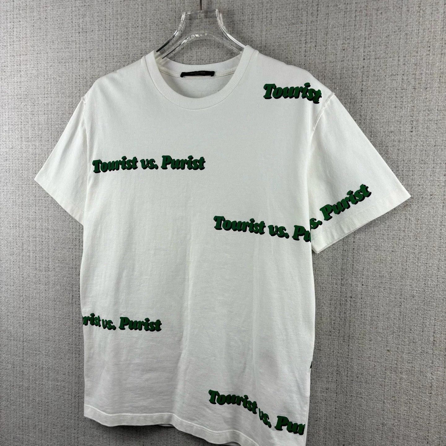 Louis Vuitton Louis Vuitton Flocked Logo Round Neck Tee Size US M / EU 48-50 / 2 - 2 Thumbnail