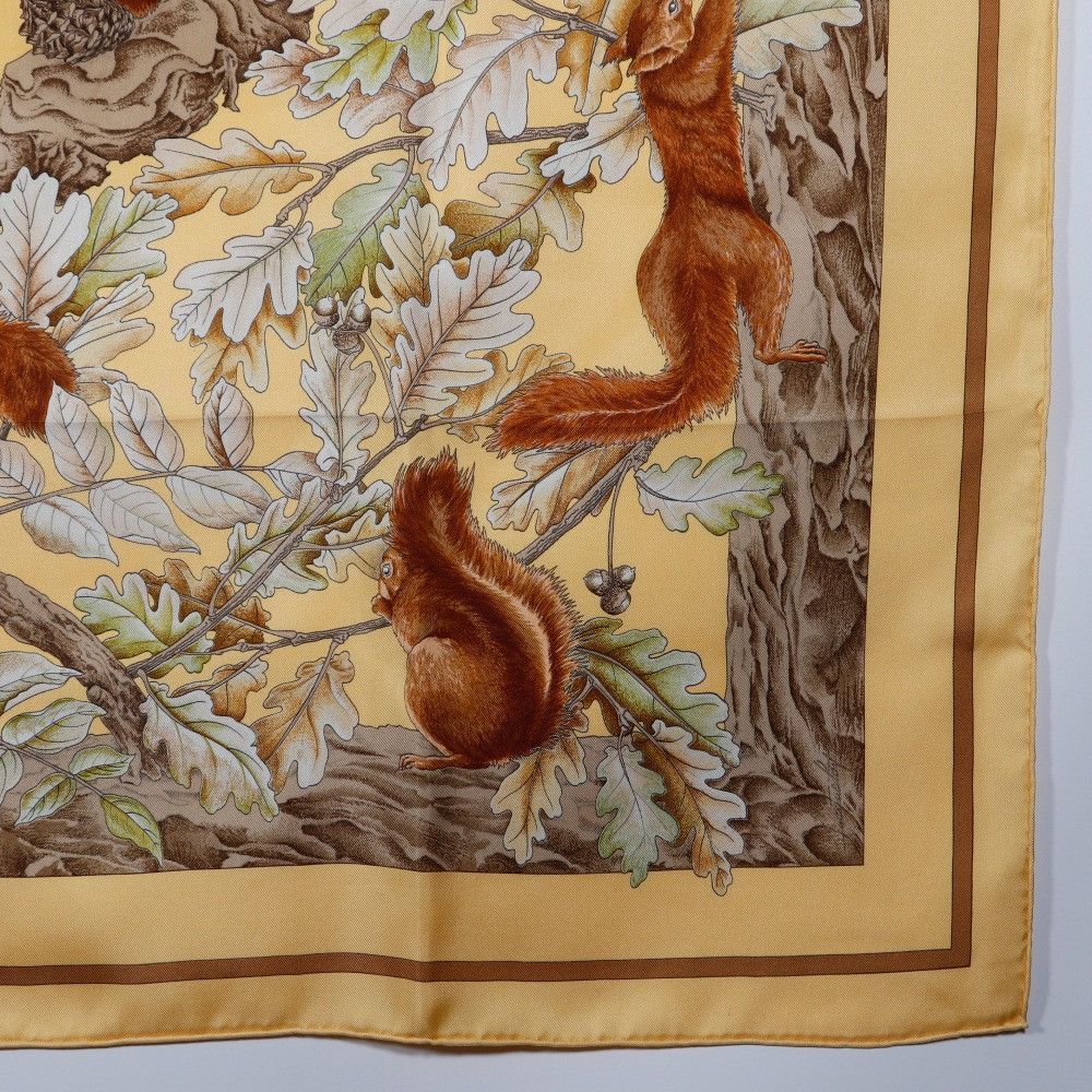 Hermes Hermes Hermes Carre90 CASSE NOISETTE Silk Scarf Others Scarf DUTY FREE for USA Size ONE SIZE - 5 Thumbnail