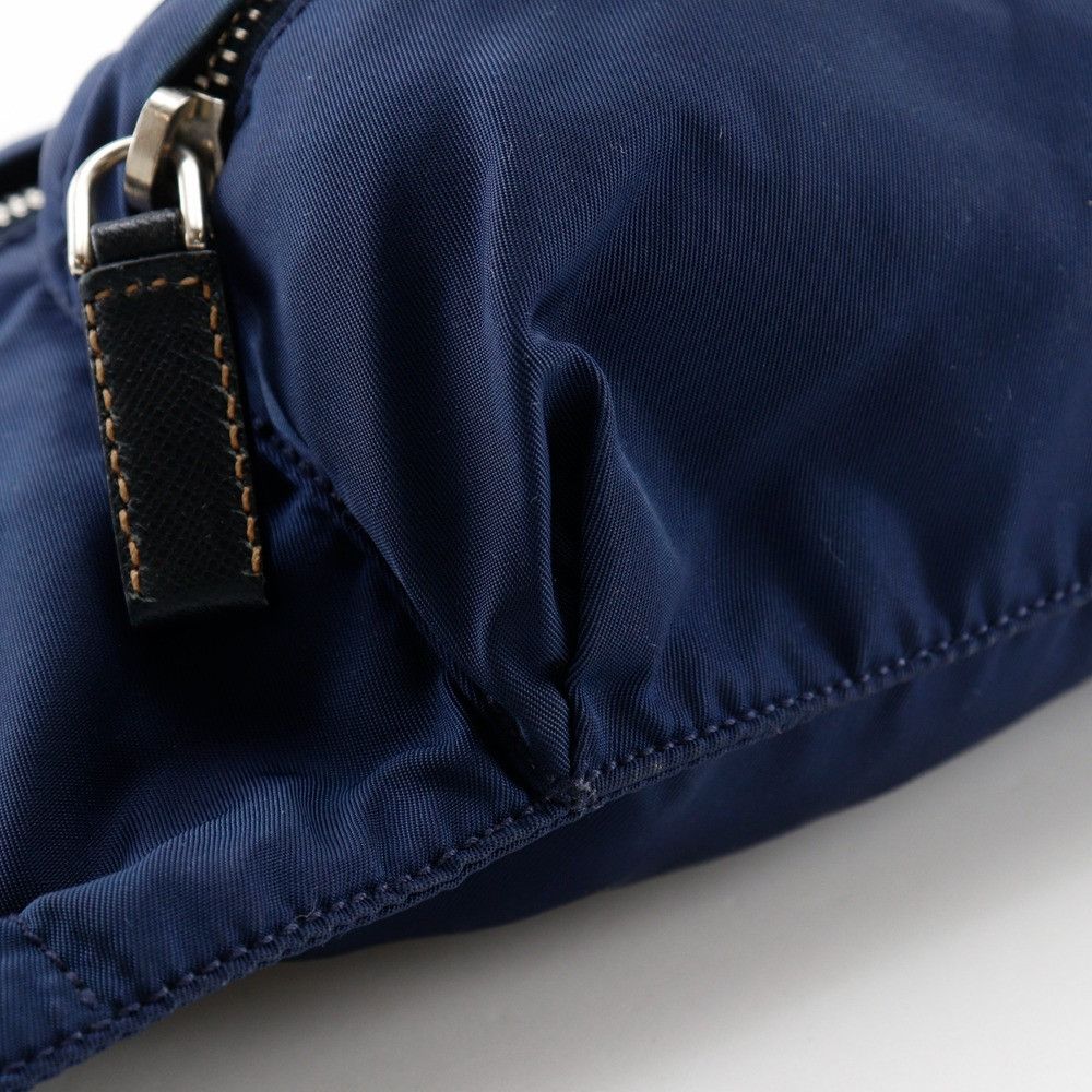 Prada Prada Prada Nylon Waist Bag Others Belt Bag DUTY FREE for USA Size ONE SIZE - 4 Thumbnail