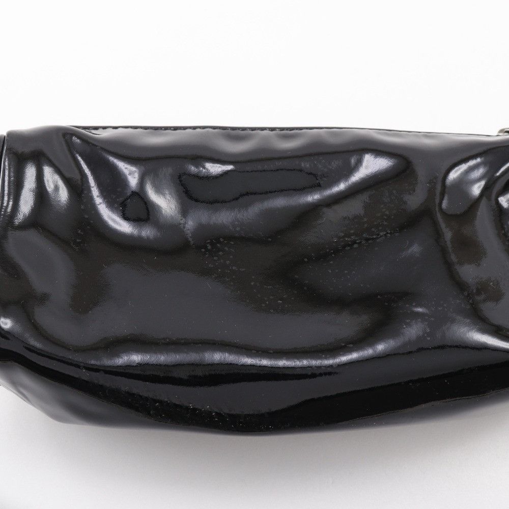 Chanel Chanel Chanel Camellia Patent Leather Pouch Enamel Other DUTY FREE for USA Size ONE SIZE - 10 Thumbnail