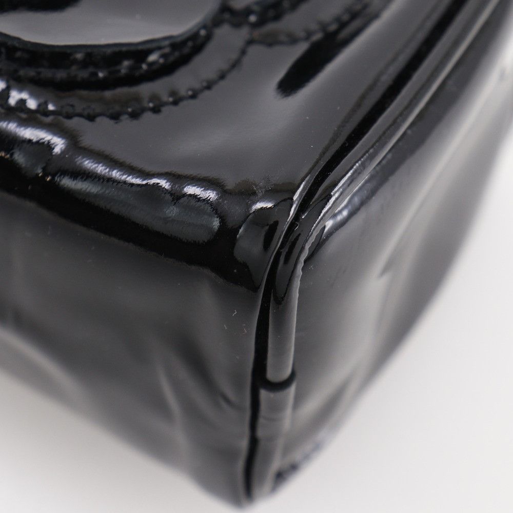 Chanel Chanel Chanel Camellia Patent Leather Pouch Enamel Other DUTY FREE for USA Size ONE SIZE - 5 Thumbnail