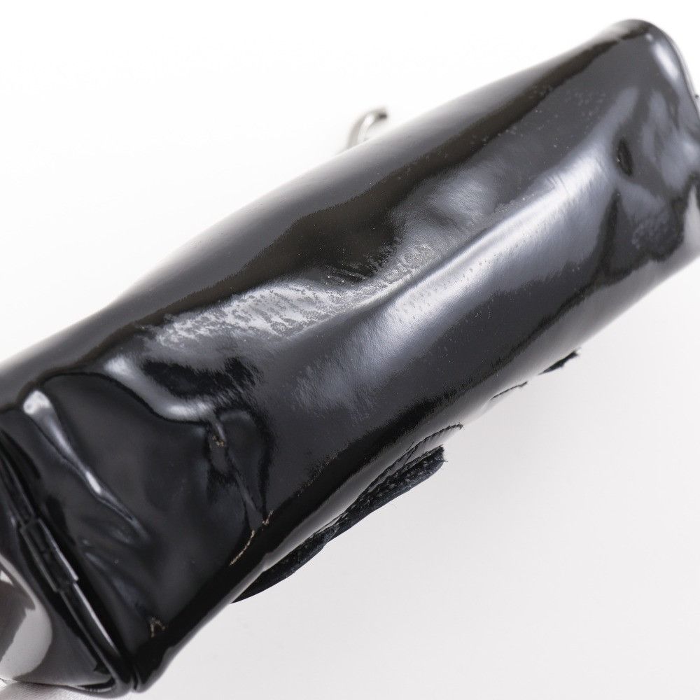 Chanel Chanel Chanel Camellia Patent Leather Pouch Enamel Other DUTY FREE for USA Size ONE SIZE - 11 Thumbnail
