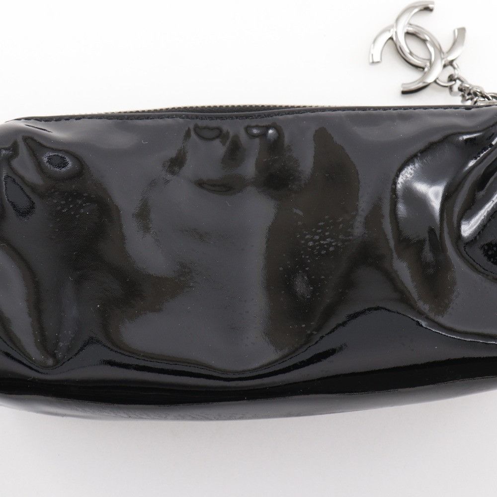 Chanel Chanel Chanel Camellia Patent Leather Pouch Enamel Other DUTY FREE for USA Size ONE SIZE - 9 Thumbnail