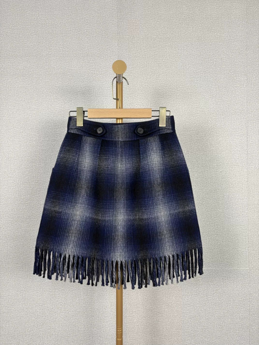 Dior Dior Wool Plaid High-Waist Fringe Skirt Size US 36 / EU 52 - 2 Thumbnail