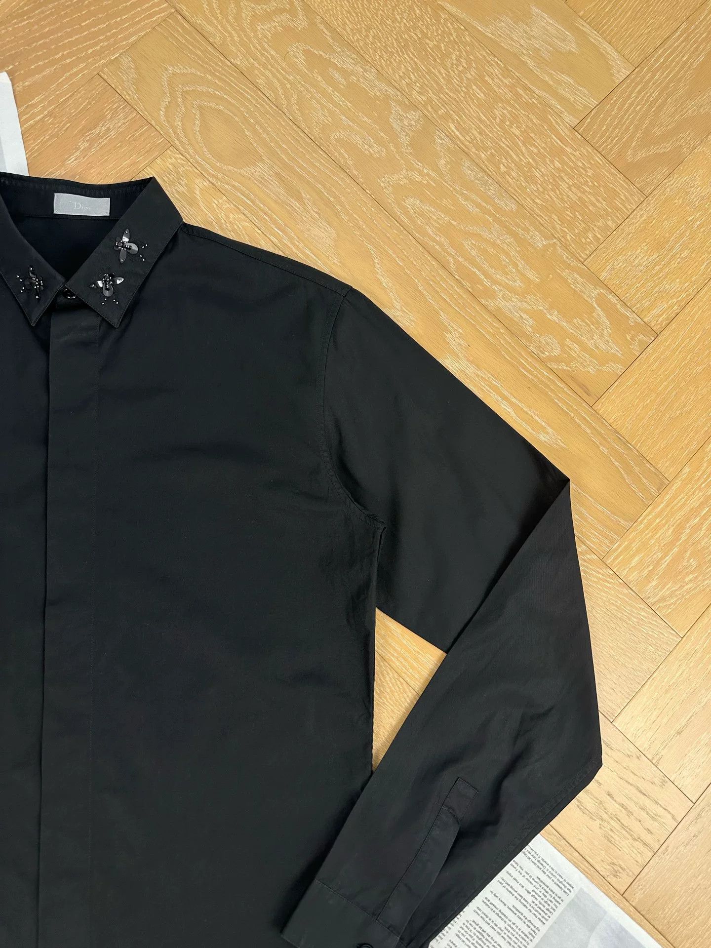 Dior Dior Homme Embroidered Bee Dress Shirt Size US M / EU 48-50 / 2 - 5 Thumbnail