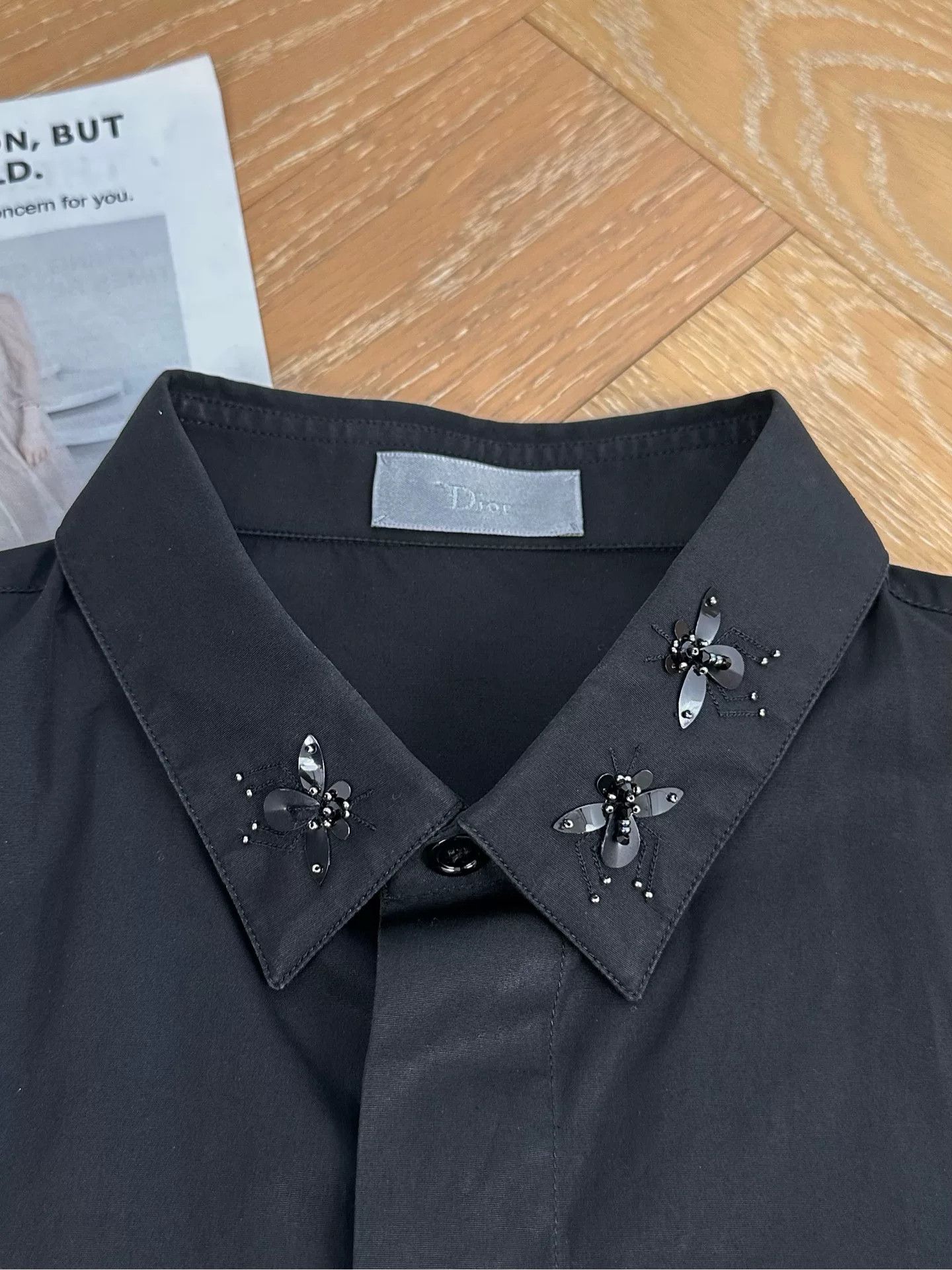 Dior Dior Homme Embroidered Bee Dress Shirt Size US M / EU 48-50 / 2 - 8 Thumbnail