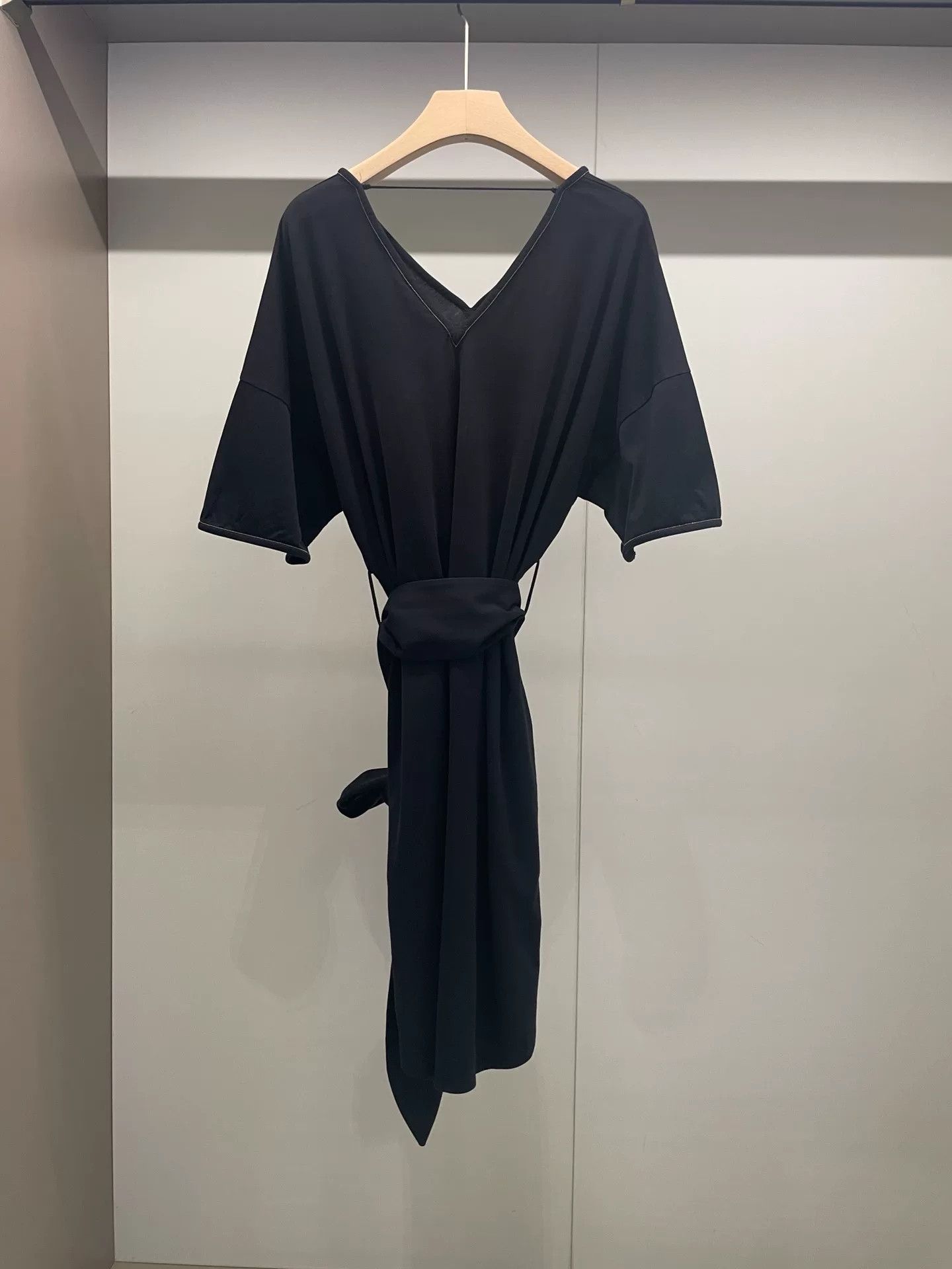 Brunello Cucinelli Brunello Cucinelli Black Beaded Dress S Size US 38 / EU 54 - 2 Thumbnail