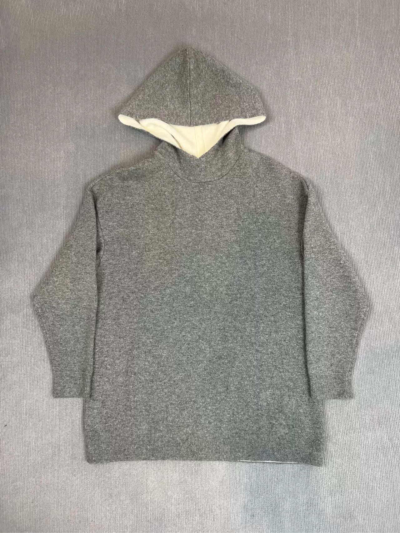 Dior gray cashmere sweater by dior size 36 Size US S / EU 44-46 / 1 - 2 Thumbnail