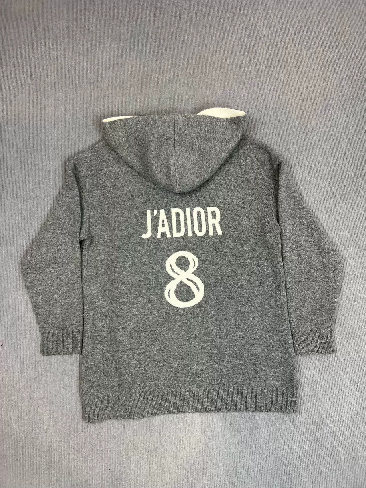 Dior gray cashmere sweater by dior size 36 Size US S / EU 44-46 / 1 - 3 Thumbnail
