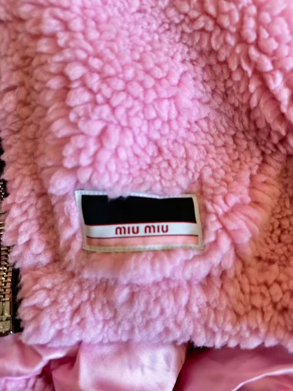 Miu Miu miumiu pink teddy zip-up jacket Size US M / EU 48-50 / 2 - 3 Thumbnail