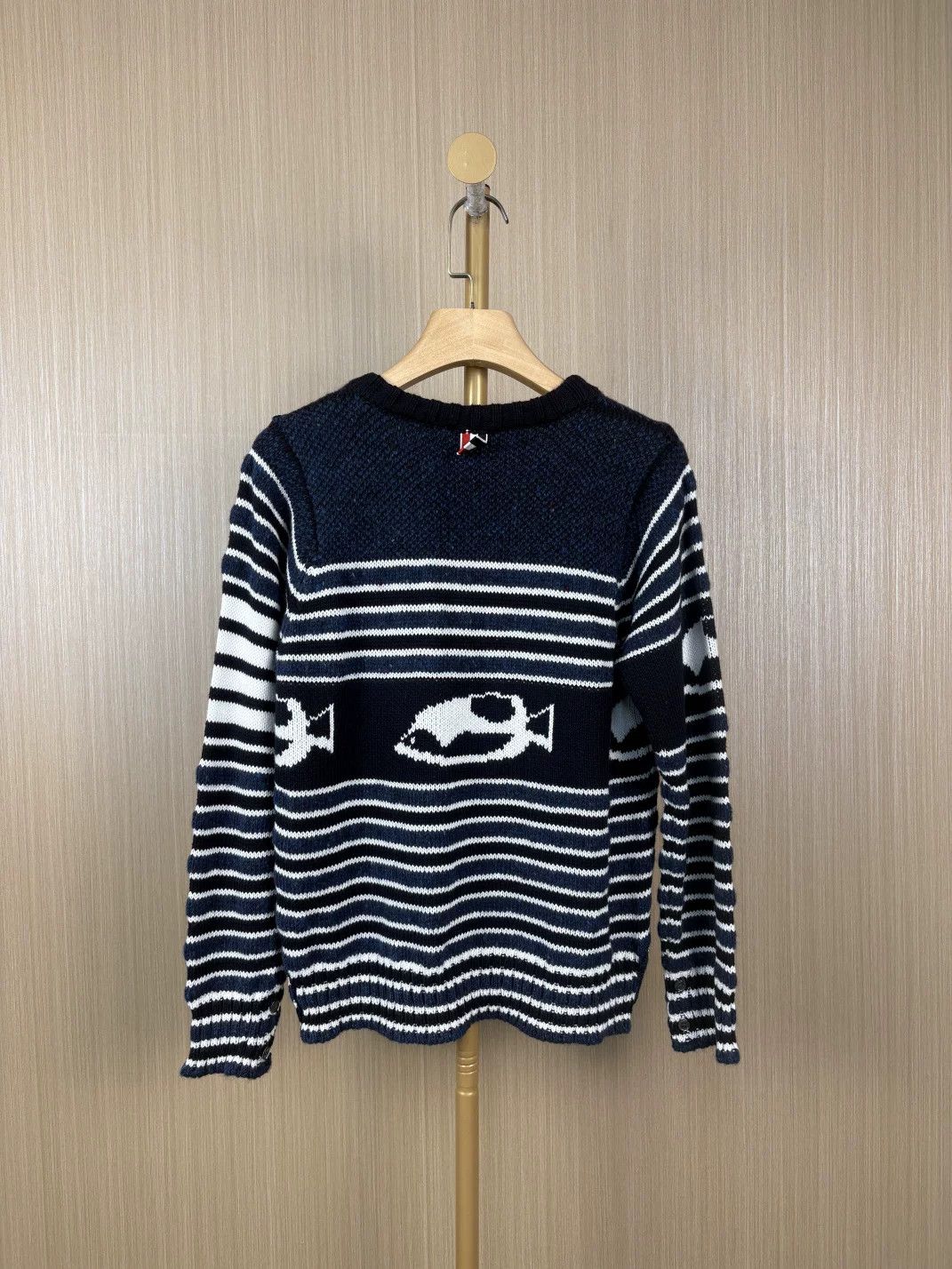 Thom Browne thom browne striped fish pattern crewneck sweater Size US M / EU 48-50 / 2 - 2 Thumbnail