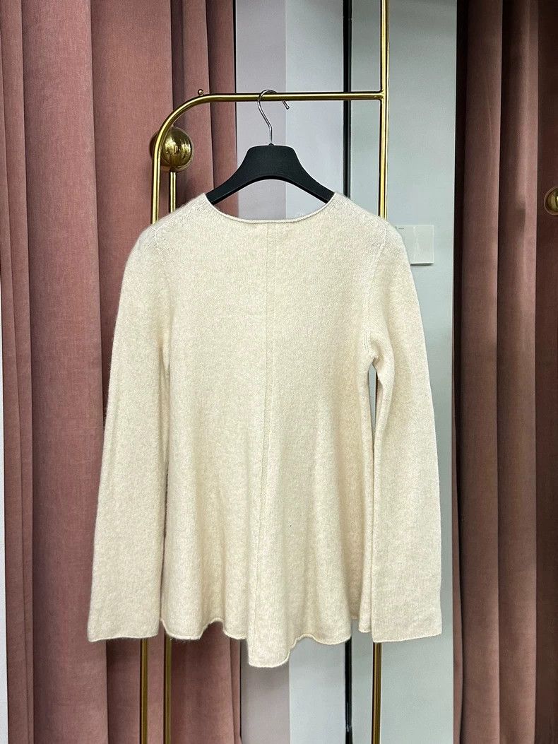 The Row The Row Beige Cashmere Long-Sleeve Sweater Size US L / EU 52-54 / 3 - 3 Thumbnail