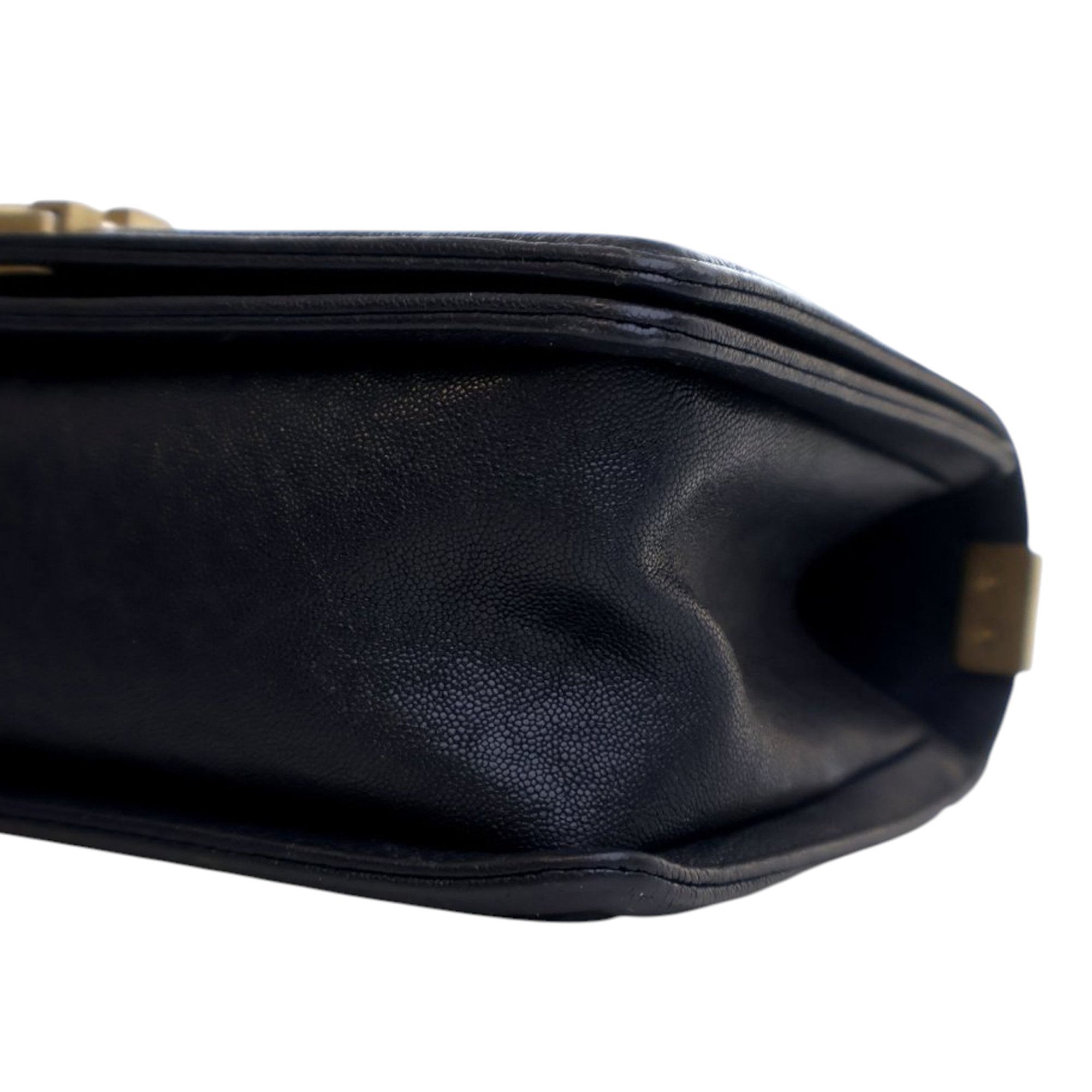 Chanel Chanel Old Medium Quilted Caviar Boy Flap Size ONE SIZE - 10 Thumbnail