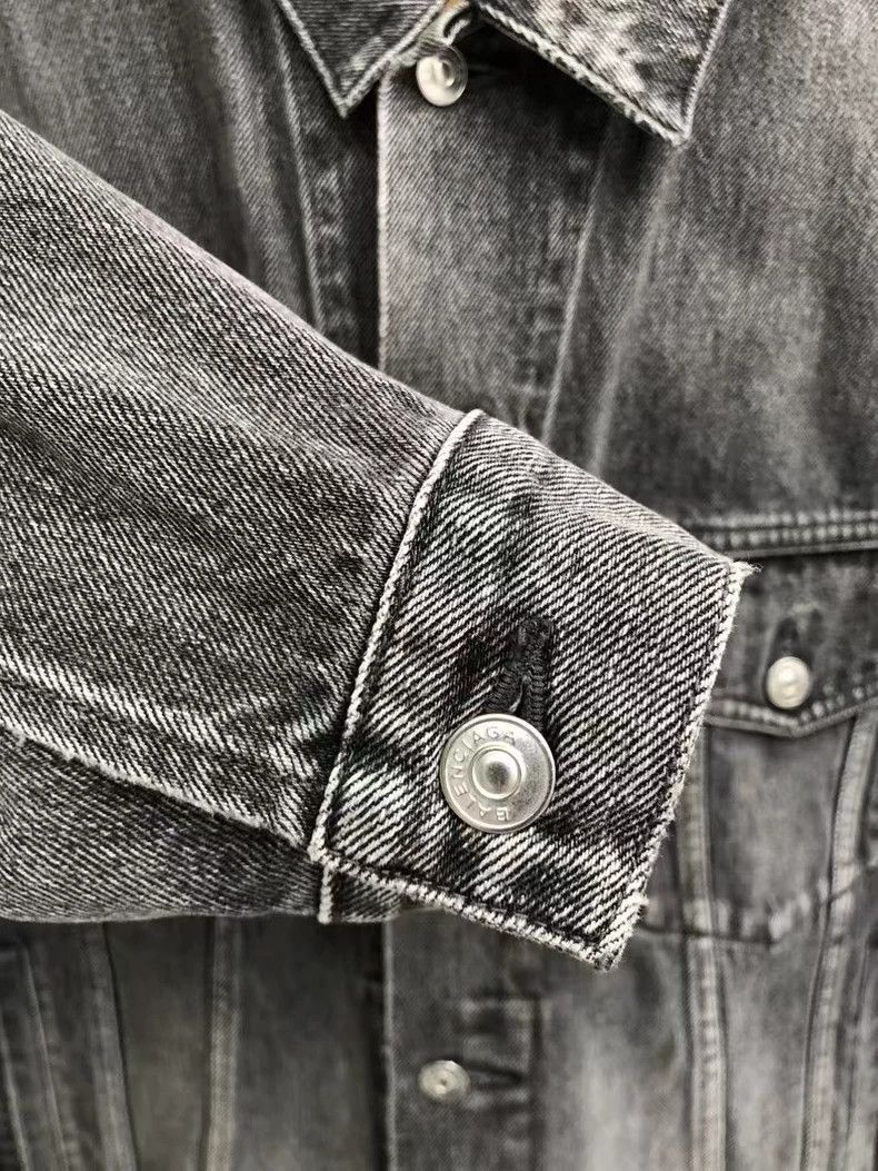 Balenciaga Balenciaga Distressed Logo Denim Jacket Size US XXL / EU 58 / 5 - 4 Thumbnail
