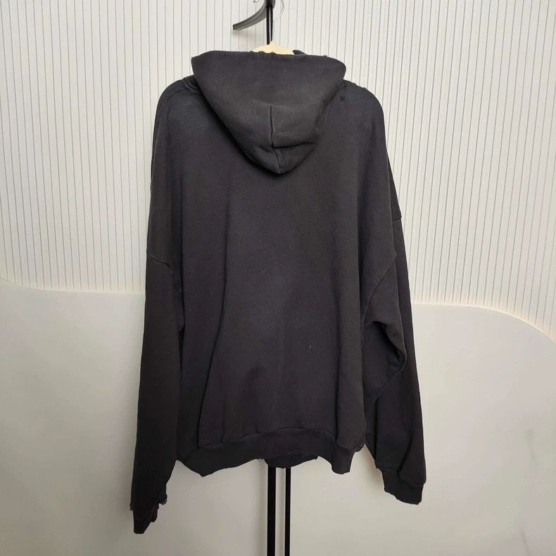 Balenciaga Balenciaga Black M Size Hoodie Size US M / EU 48-50 / 2 - 2 Thumbnail