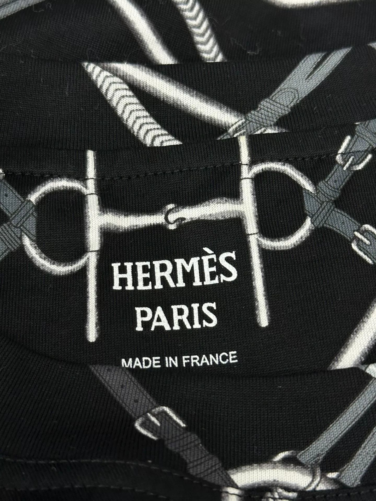 Hermes Hermes Black Short Sleeve Printed T-shirt Size US L / EU 52-54 / 3 - 4 Thumbnail