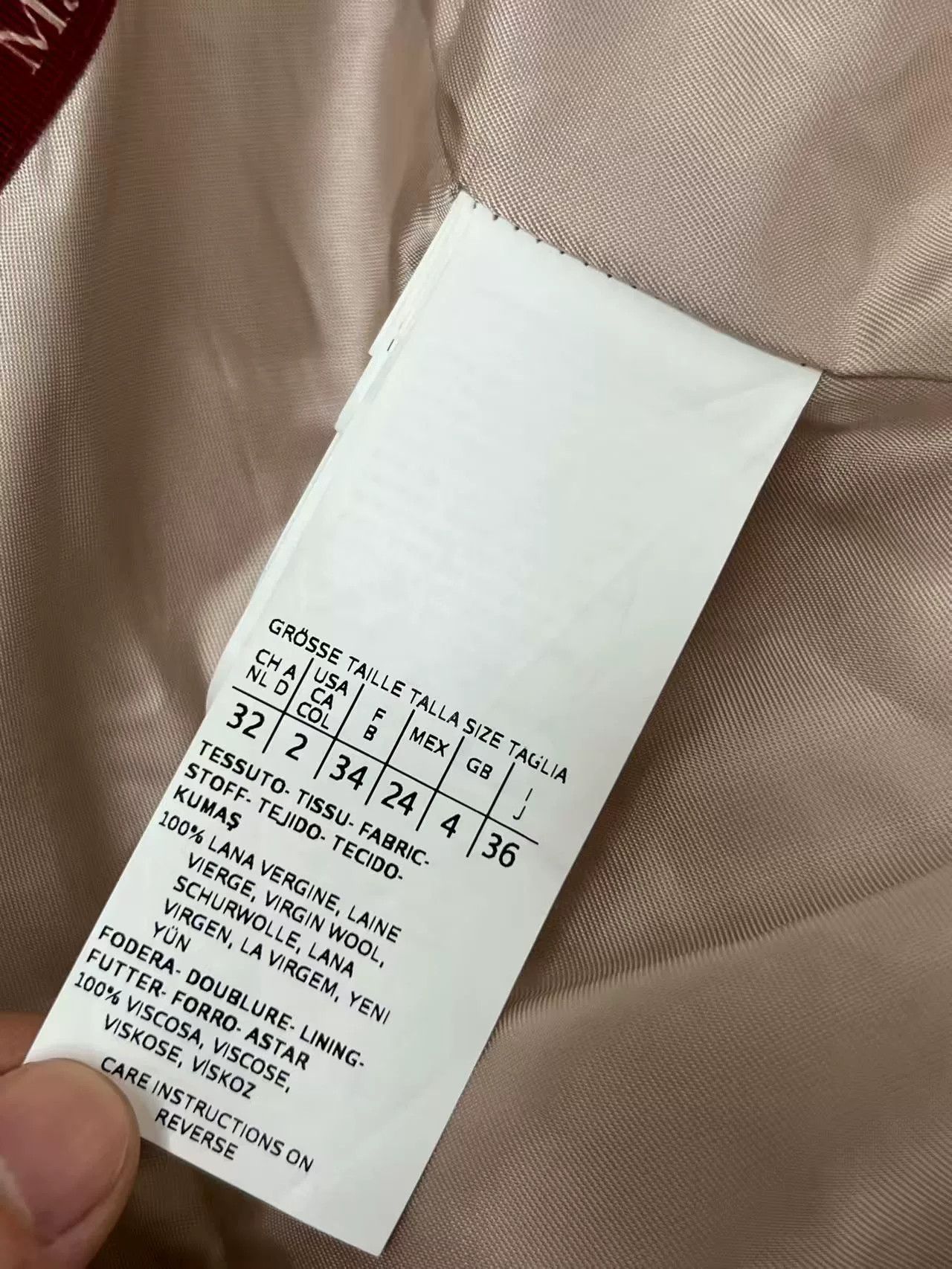 Max Mara Maxmara Furry Hood Belted Coat Size US XS / EU 42 / 0 - 7 Thumbnail
