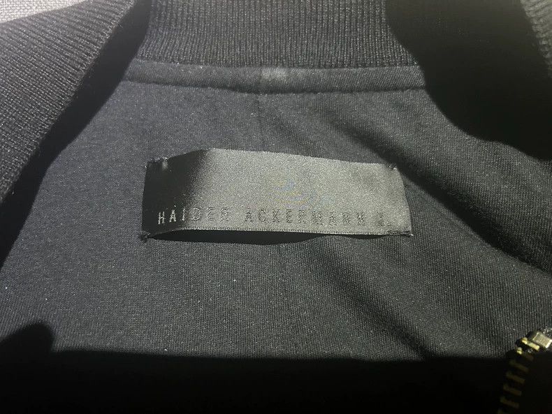 Haider Ackermann Haider Ackermann Embroidered Silk Bomber Jacket Size US L / EU 52-54 / 3 - 7 Thumbnail