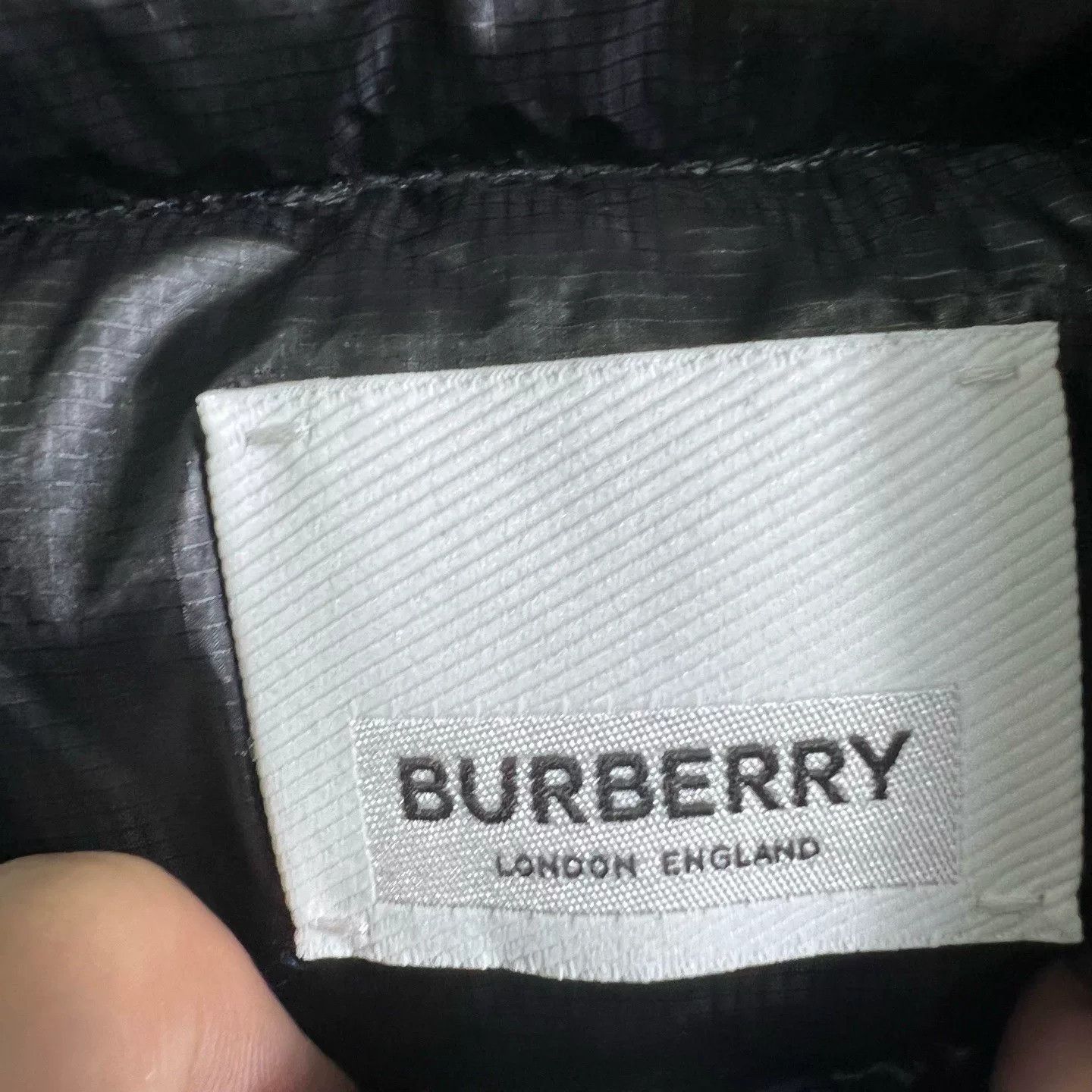Burberry Burberry Down Jacket Size S Size US S / EU 44-46 / 1 - 3 Thumbnail