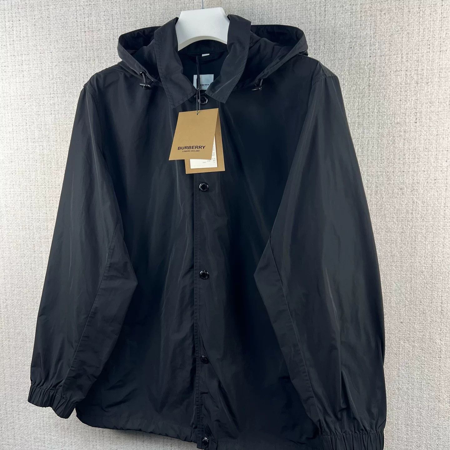 Burberry Burberry SS23 Logo Print Hooded Jacket Size US XL / EU 56 / 4 - 2 Thumbnail