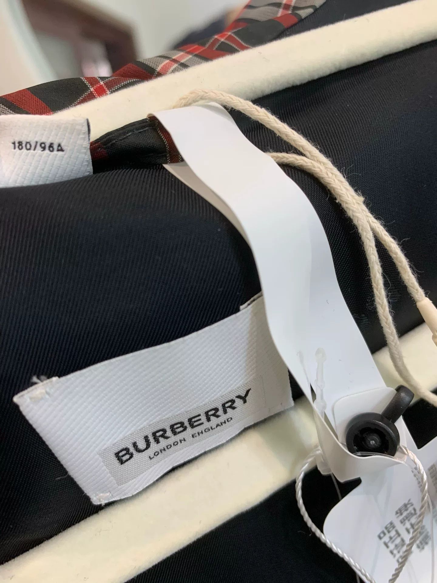 Burberry Burberry Checked Quilted Hooded Coat Size US M / EU 48-50 / 2 - 4 Thumbnail