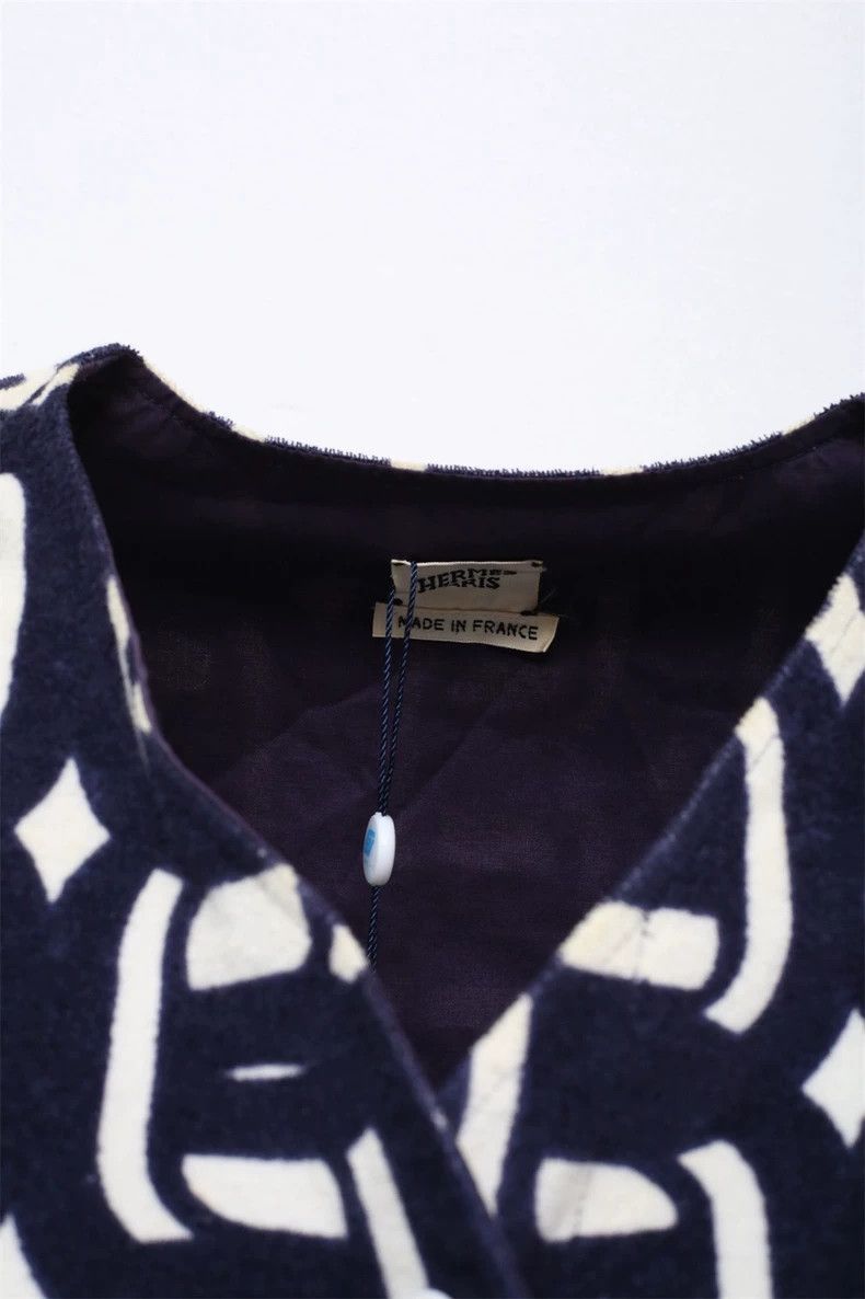 Hermes HERMES Patterned Short Sleeve Top Size US S / EU 44-46 / 1 - 7 Thumbnail