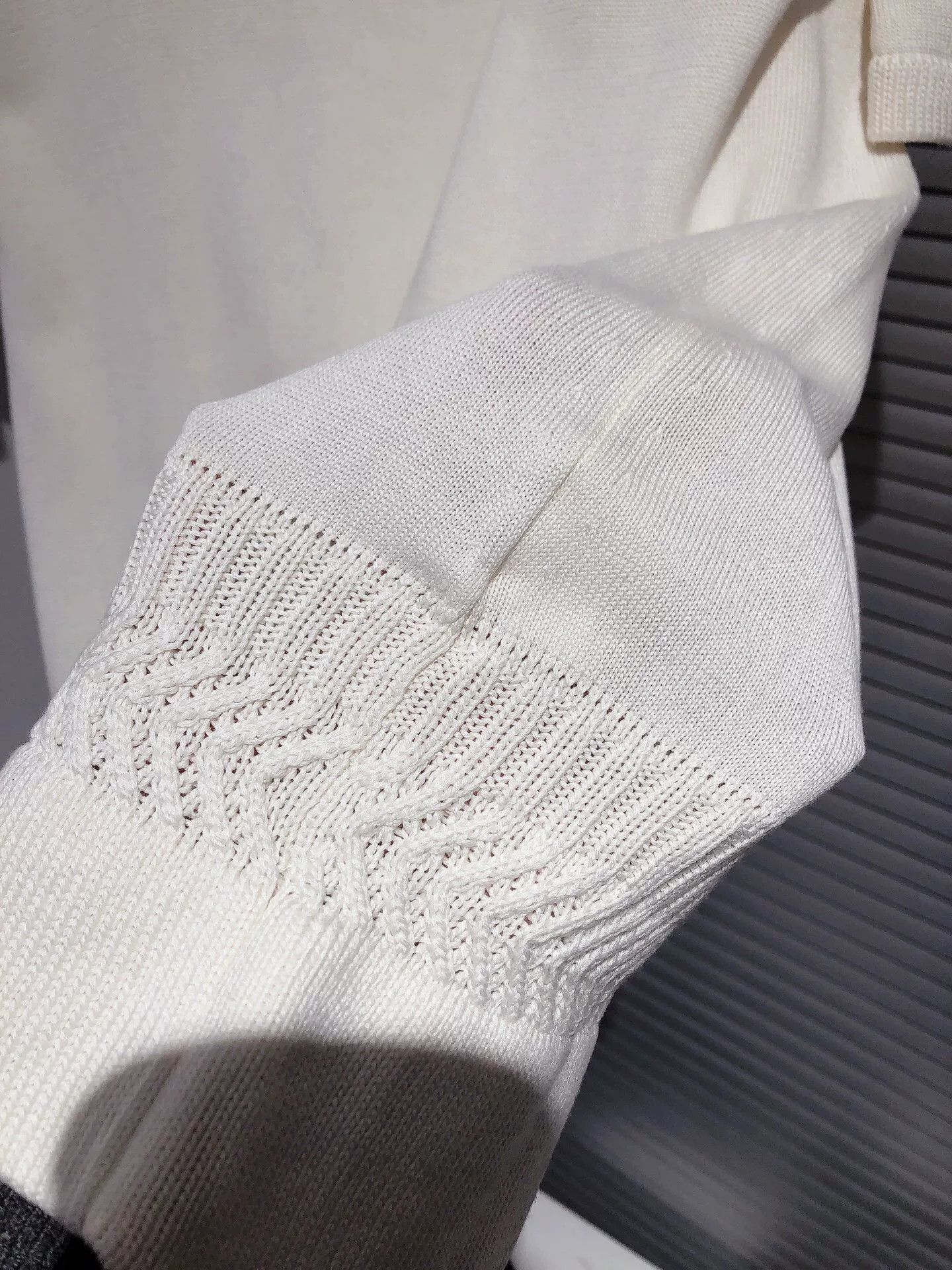 Hermes Hermes White Knit Short Sleeve Top Size US S / EU 44-46 / 1 - 6 Thumbnail