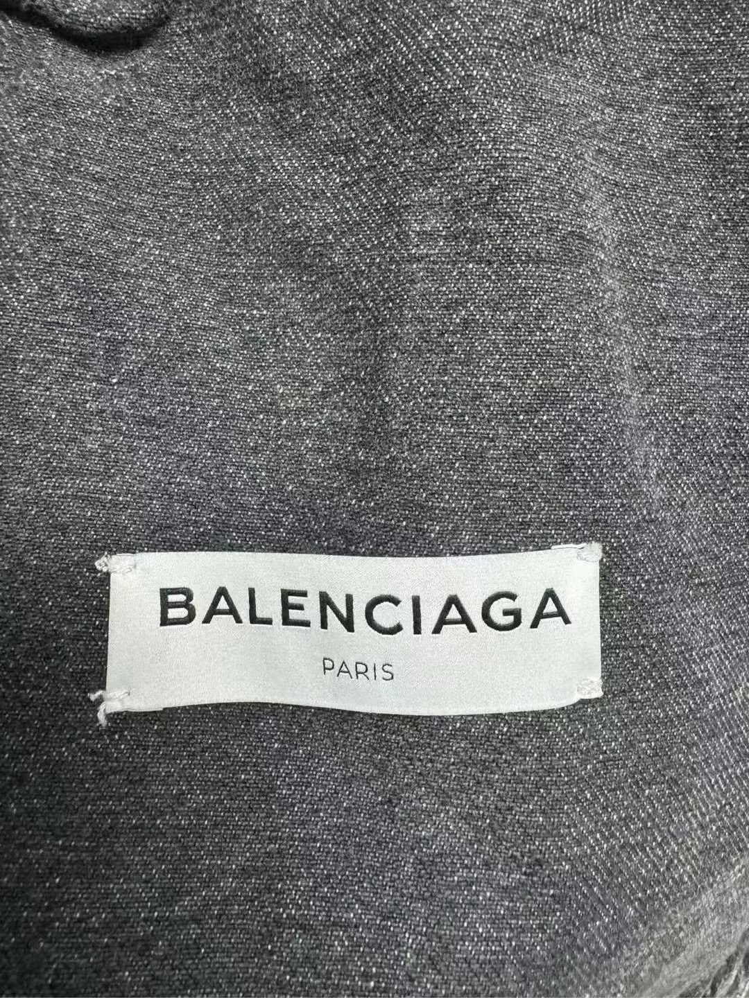 Balenciaga Balenciaga Back Logo Denim Jacket Size US S / EU 44-46 / 1 - 3 Thumbnail