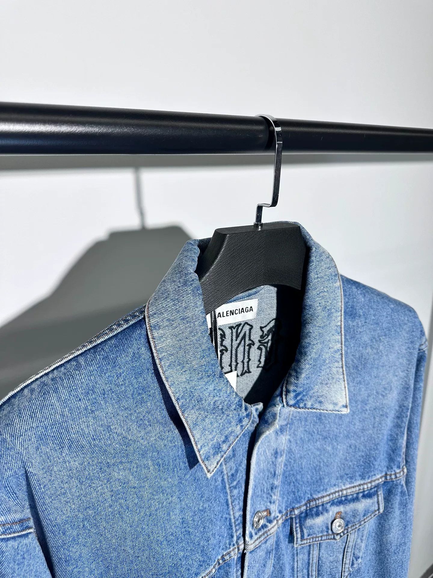 Balenciaga Balenciaga Back Sanskrit Denim Jacket Size US XS / EU 42 / 0 - 3 Thumbnail