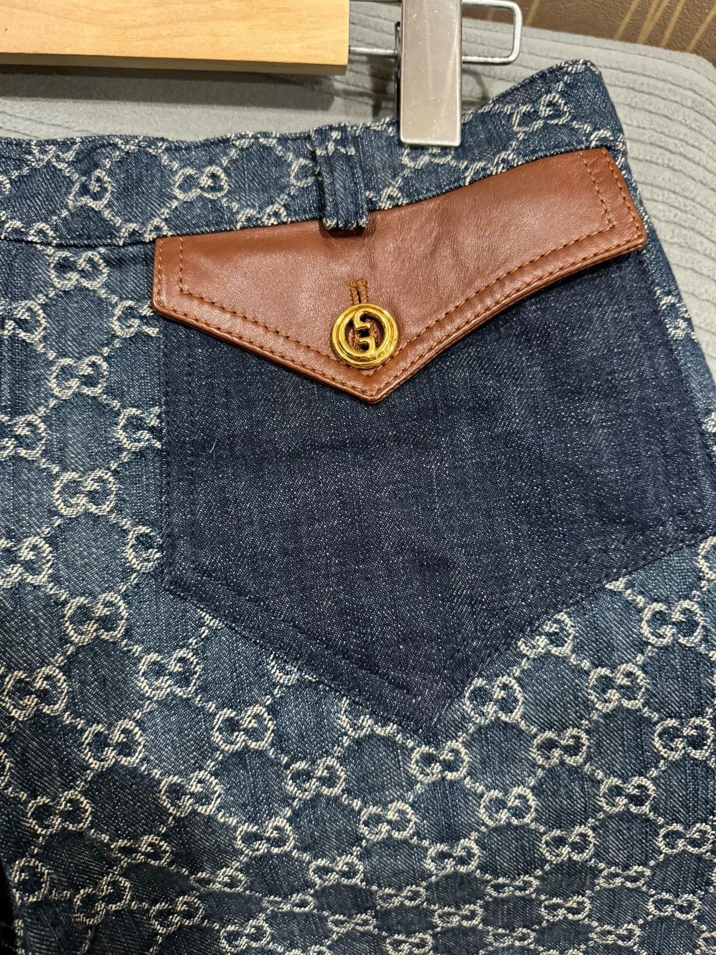 Gucci Gucci Monogram Denim Shorts Size US 44 / EU 60 - 3 Thumbnail