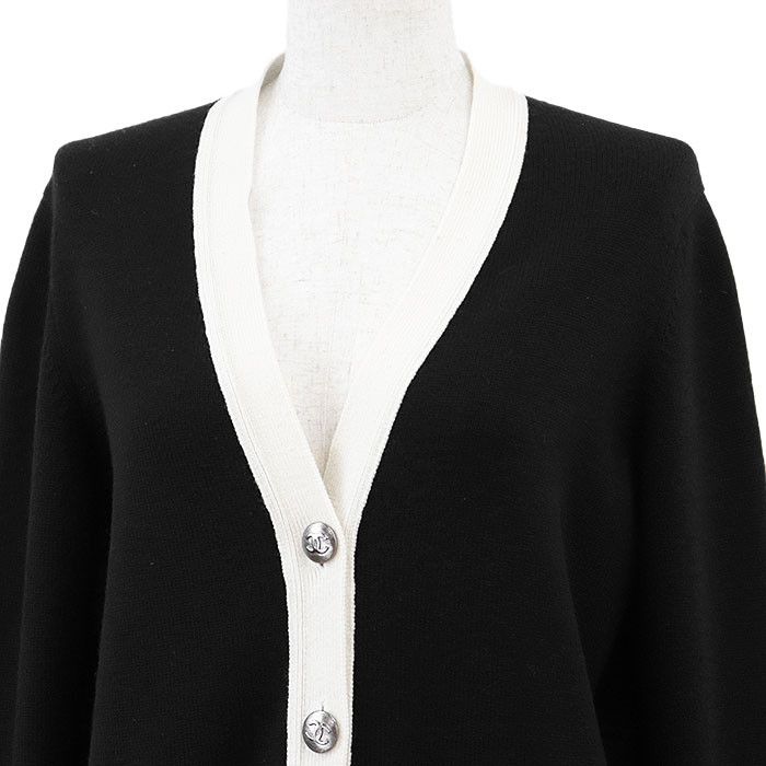 Chanel Chanel Chanel 08A P34305 Cashmere Cardigan Leather Outerwear 08A P34305 DUTY FREE for USA Size ONE SIZE - 2 Thumbnail