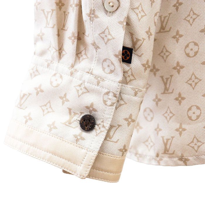 Louis Vuitton Louis Vuitton Louis Vuitton Monogram Silk Shirt Others Tops DUTY FREE for USA Size ONE SIZE - 7 Thumbnail