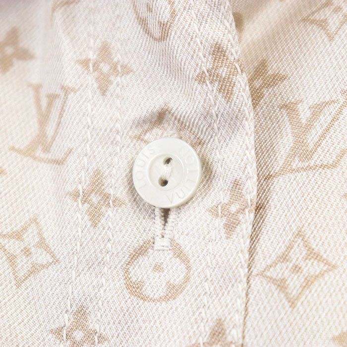 Louis Vuitton Louis Vuitton Louis Vuitton Monogram Silk Shirt Others Tops DUTY FREE for USA Size ONE SIZE - 4 Thumbnail