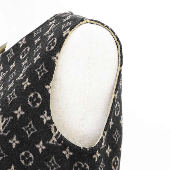 Louis Vuitton Louis Vuitton Louis Vuitton Monogram Wool Silk Dress Others Dresses DUTY FREE for USA Size ONE SIZE - 3 Thumbnail