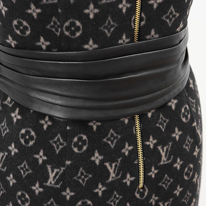 Louis Vuitton Louis Vuitton Louis Vuitton Monogram Wool Silk Dress Others Dresses DUTY FREE for USA Size ONE SIZE - 7 Thumbnail