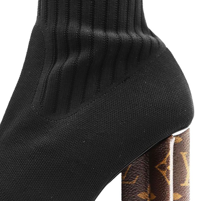 Louis Vuitton Louis Vuitton Louis Vuitton Silhouette Line Knit Ankle Boots Others Shoes DUTY FREE for USA Size ONE SIZE - 12 Thumbnail