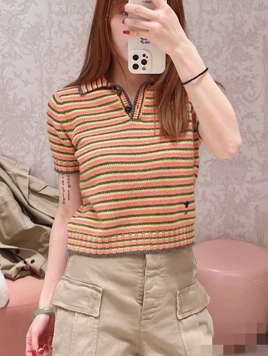Dior dior colorful embroidered bee short-sleeve top Size US M / EU 48-50 / 2 - 8 Thumbnail