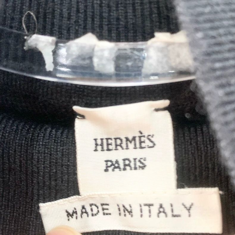 Hermes Hermes Women's Black Knit Sweater Size US S / EU 44-46 / 1 - 4 Thumbnail