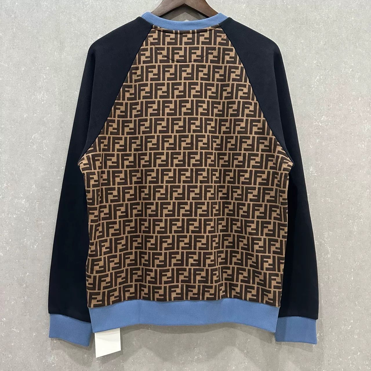 Fendi Fendi FF Logo Print Crewneck Sweatshirt Size US M / EU 48-50 / 2 - 2 Thumbnail