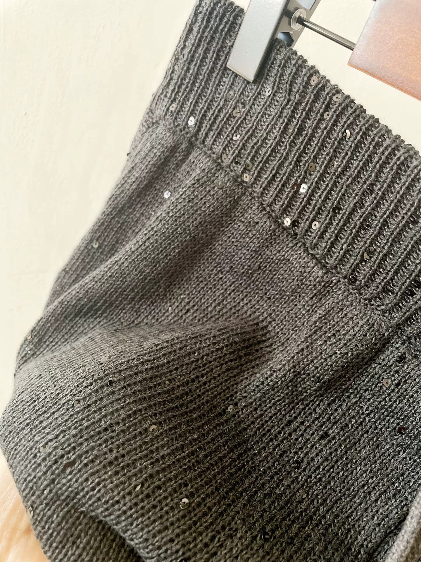 Brunello Cucinelli Brunello Cucinelli Black Sequin Shorts Size US 38 / EU 54 - 3 Thumbnail