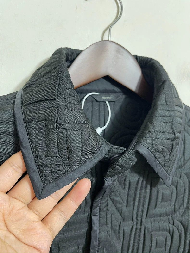 Fendi Fendi Embossed Logo Oversize Coat Size 52 Size US XL / EU 56 / 4 - 3 Thumbnail